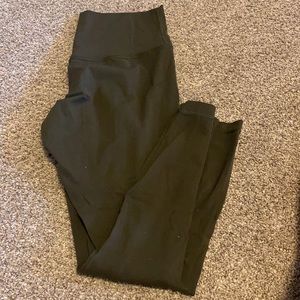 Lululemon Aligns -size 10 25”